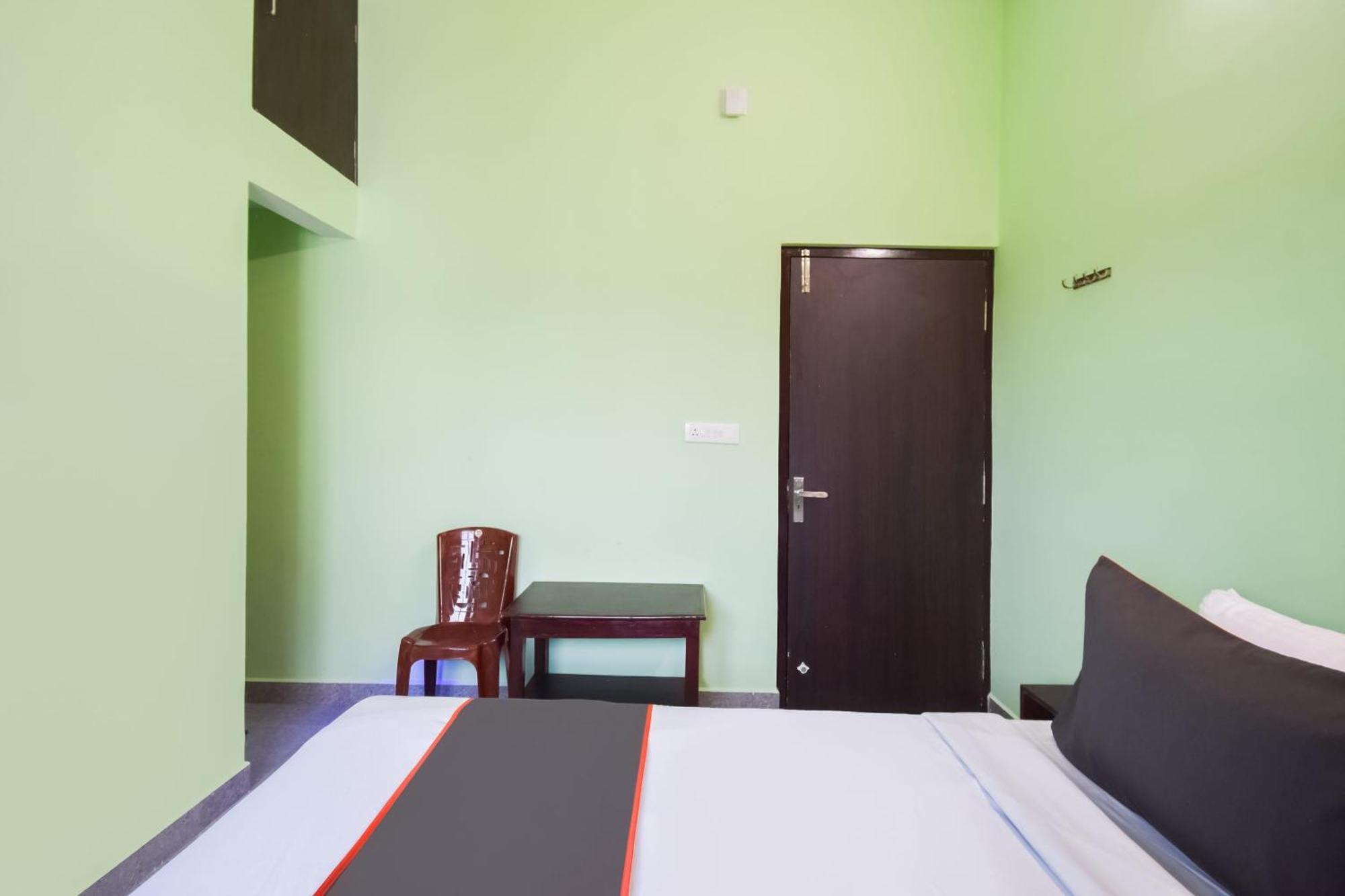 Hotel O Blueberry Inn. Bhubaneswar Buitenkant foto